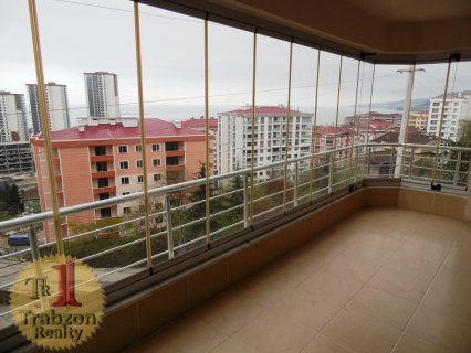 شقة استثمارية بموقع حيوي  للبيع في كاش اوستو يومرا في طرابزون 3