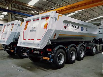 الموديل Half Pipe Tipper Trailer Hardox 450 الفئة العربات نصف المقطورة شاحن 5