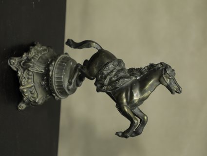 Copper Horse Sculpture تمثال حصان نحاسي