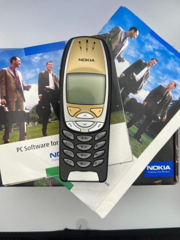 يتوفر لدينا هواتف نوكيا كلاسك