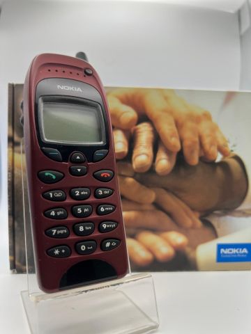 يتوفر لدينا هواتف نوكيا كلاسك 3