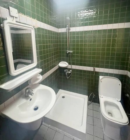 بدون عموله للايجار في المطار القديم  4