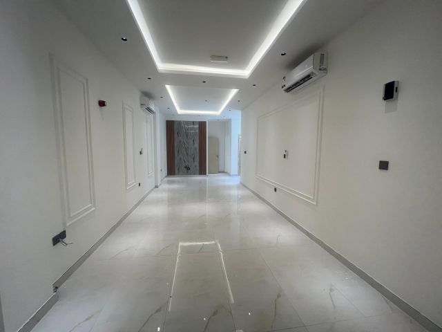 بدون عموله للايجار في سباير  4